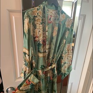 Zara Jackets & Coats - Zara Kimono jacket Zara Jackets & Coats - Zara Kimono jacket